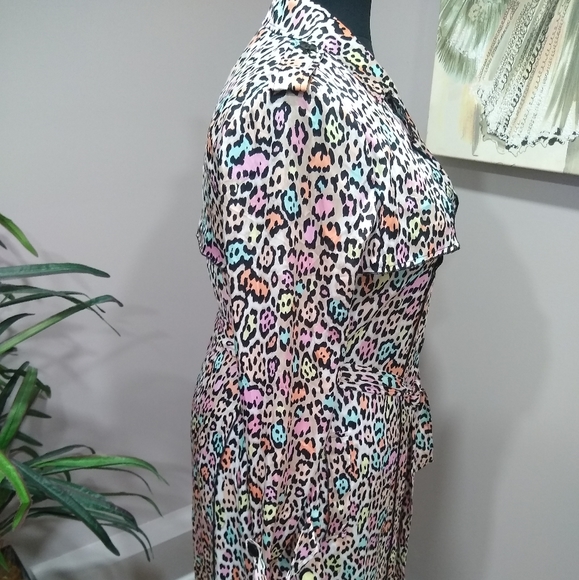 BCBG Maxazria Multi Color Animal Print Trench Style Duster - Picture 8 of 16